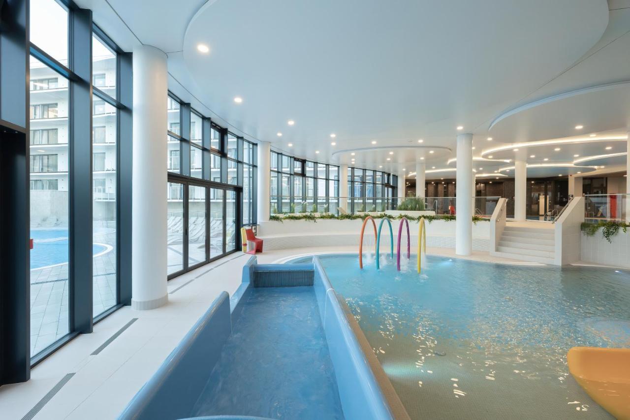 Polanki Aqua Apartment Spa & Basen By Noclegi Renters Kołobrzeg Exteriör bild