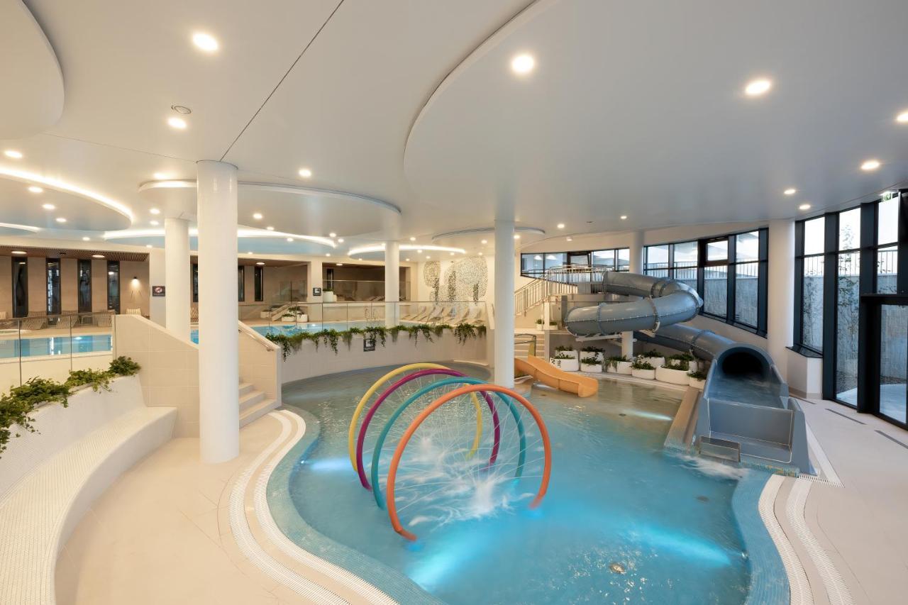 Polanki Aqua Apartment Spa & Basen By Noclegi Renters Kołobrzeg Exteriör bild