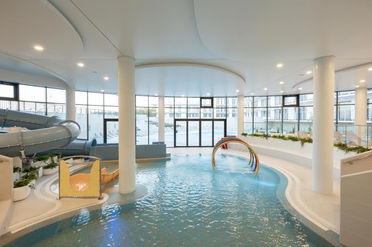 Polanki Aqua Apartment Spa & Basen By Noclegi Renters Kołobrzeg Exteriör bild